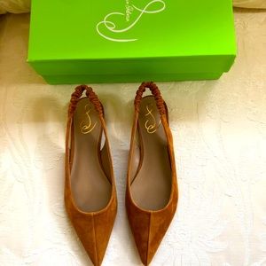 NEW Whitney Suede Pointed Slingback Flats